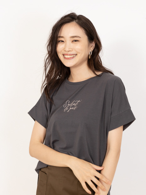 【追加】【WEB限定カラーあり】ecru ワイドロゴ&刺繍Tシャツ