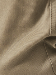 MATERIAL