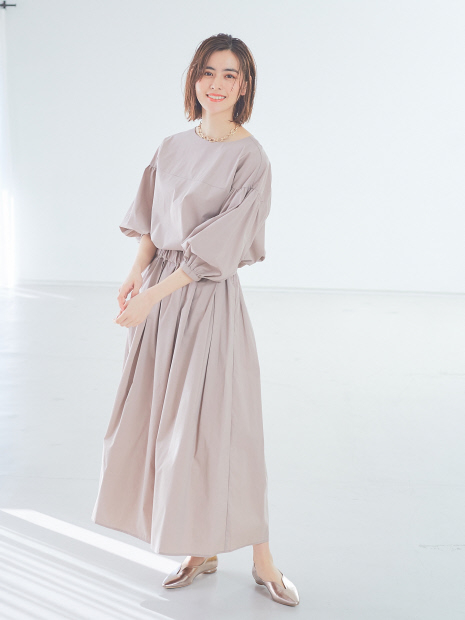 【ベージュ、ブラックWEB限定カラー】タックギャザースカート