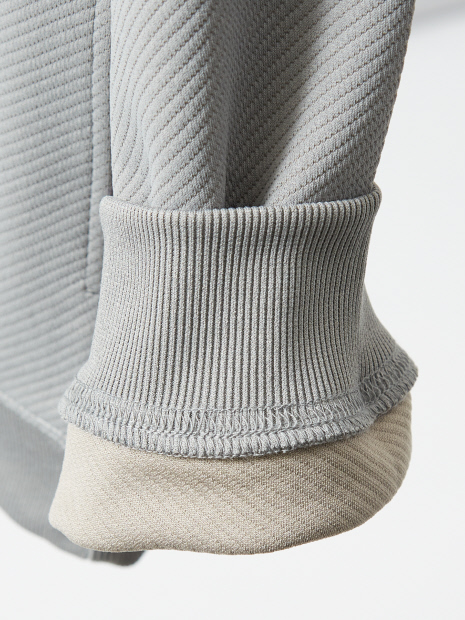 ドットツイル ダンボール クルーネック プルオーバー｜ABAHOUSE GRAY