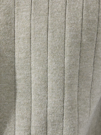 MATERIAL