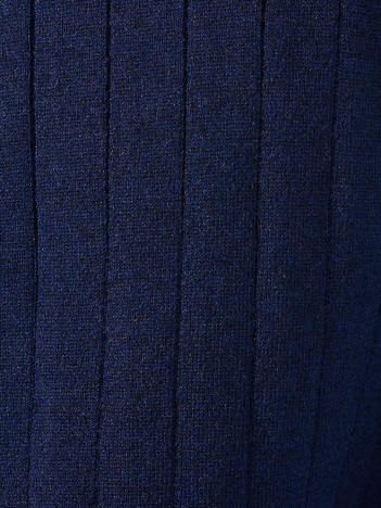 MATERIAL