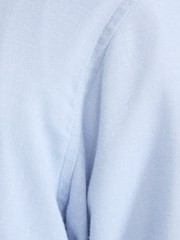 MATERIAL