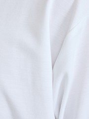 MATERIAL