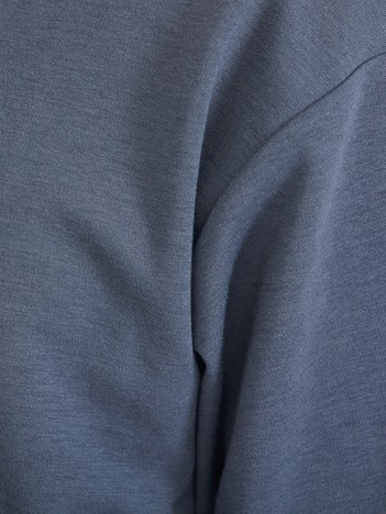 MATERIAL