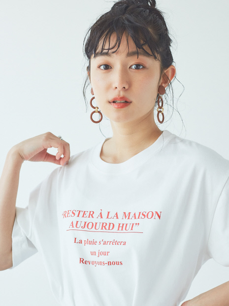 【販売店舗限定】 ロゴTシャツ