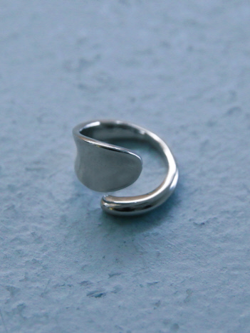 NOMINE - 【WEB限定】クロスフラットリング