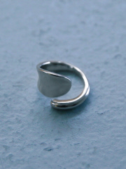 【WEB限定】クロスフラットリング