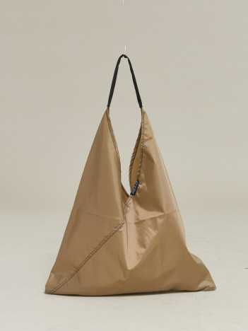 【MELO】Triangle Tote BAG