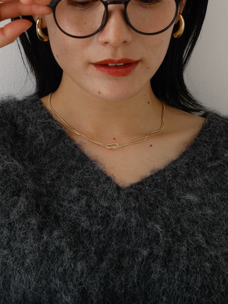 ノットショートネックレス