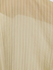 MATERIAL