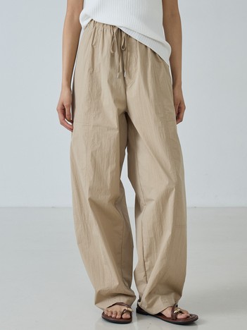 【旬シルエット】カーブイージーパンツ