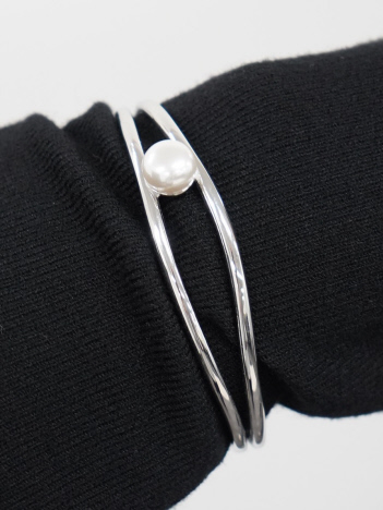 【NOVA】サージカルステンレス淡水パールバングル