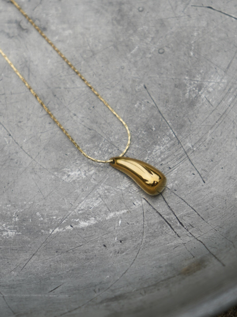 【NOVA】サージカルステンレスティアドロップネックレス